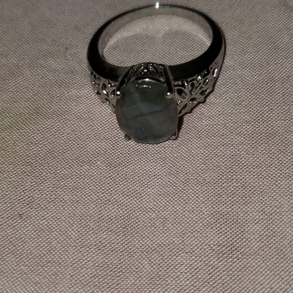 Sterling silver labradorite ring